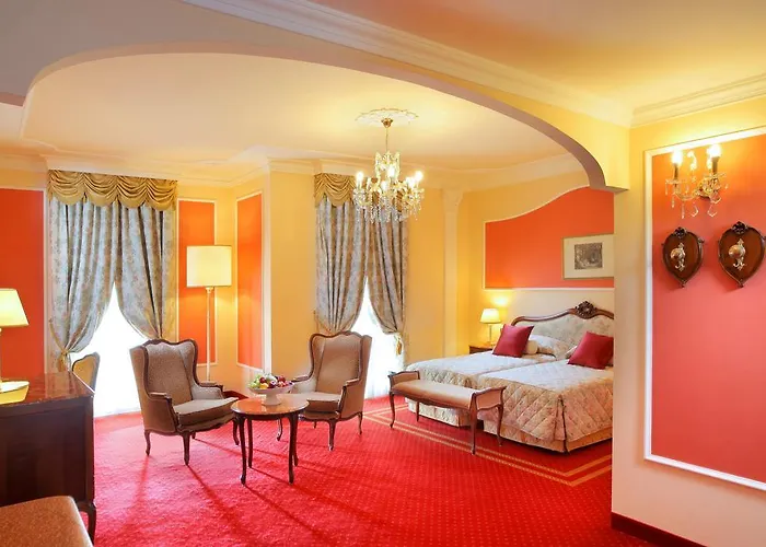 Hotel Grand Trieste & Victoria