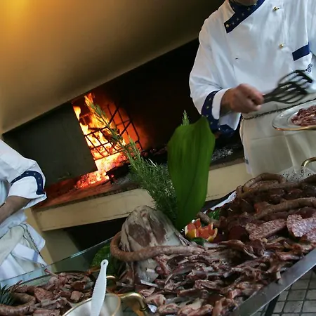 Grand Trieste & Victoria מלון