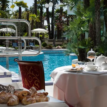 Grand Trieste & Victoria Hotel 5*