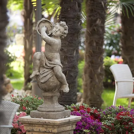 Grand Trieste & Victoria Hotel 5*
