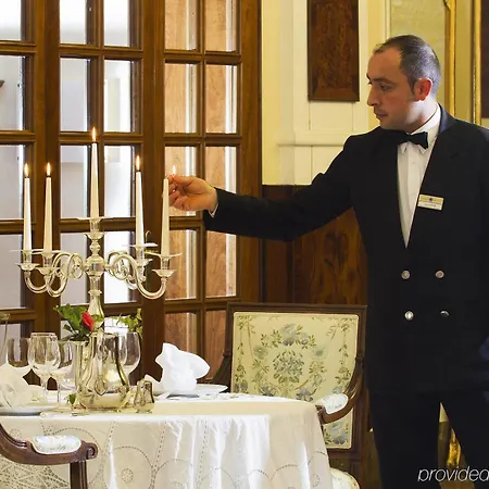 מלון Grand Trieste & Victoria 5*